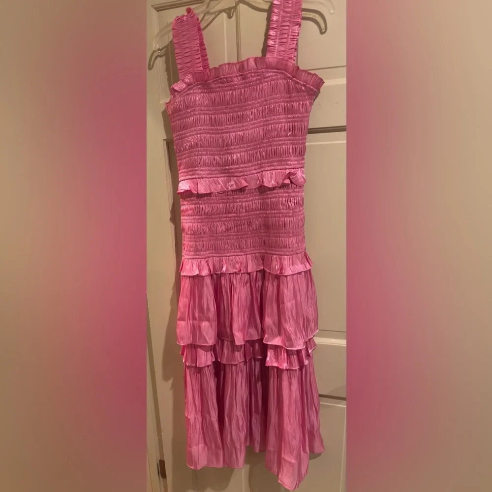 NWT endless rose sheer smocked tiered maxi dress size medium - Picture 2 of 7